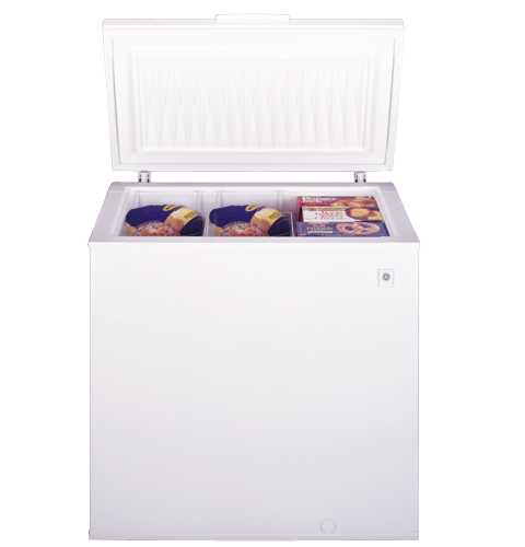 GE® 7.2 Cu. Ft. Manual Defrost Chest Freezer