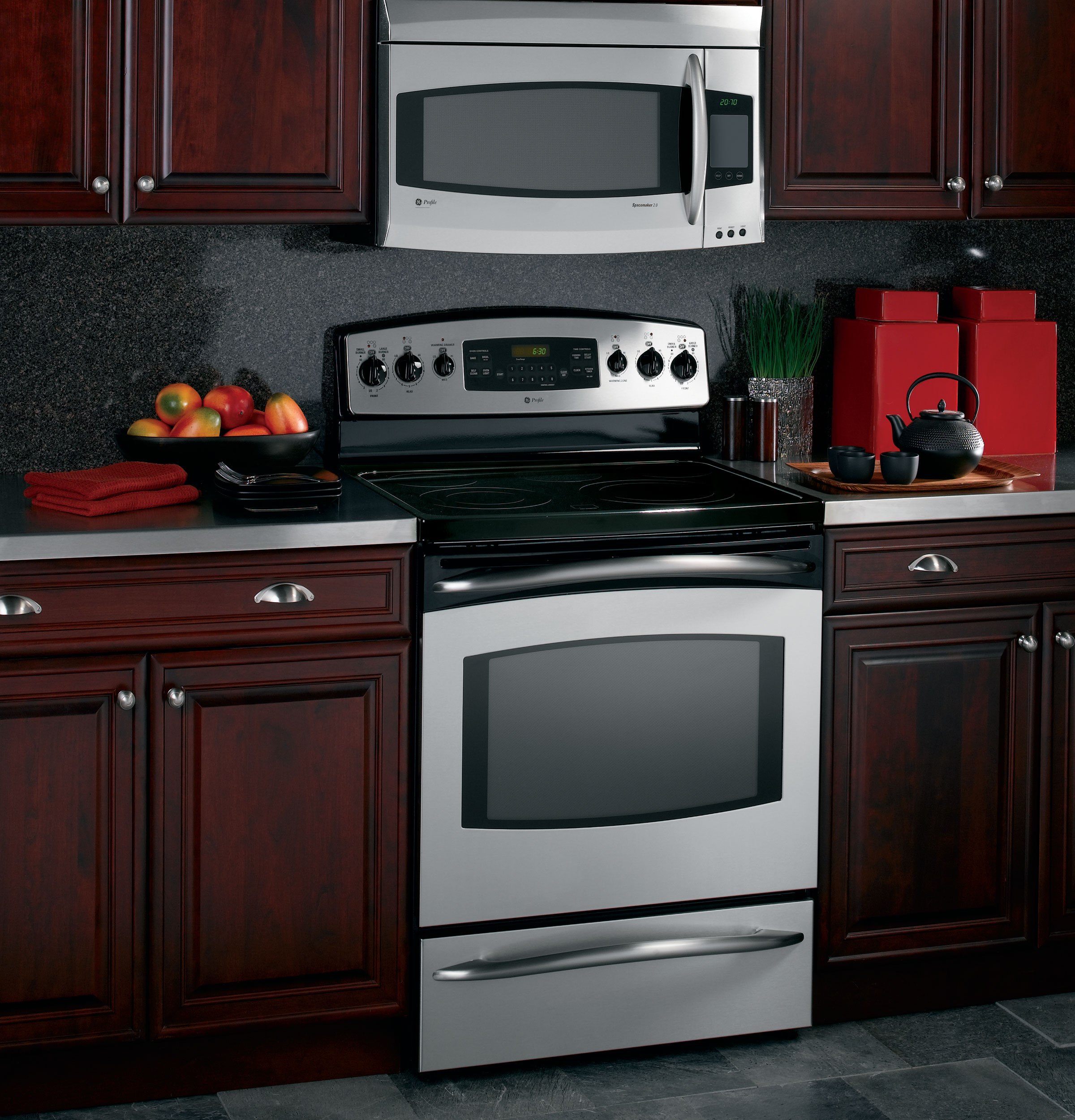 GE Profile™ 30