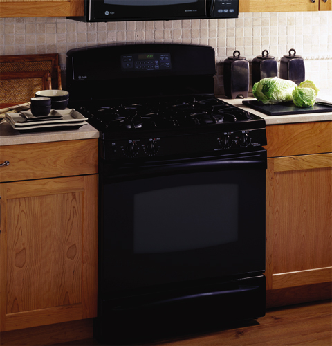 GE Profile™ Free-Standing Self-Clean Gas Range