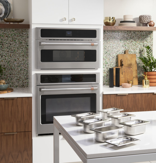 Optional 6-piece pan/lid set