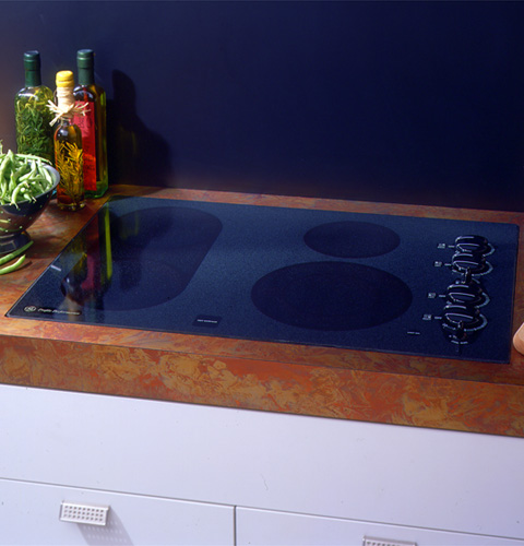 GE Profile Performance™ 30