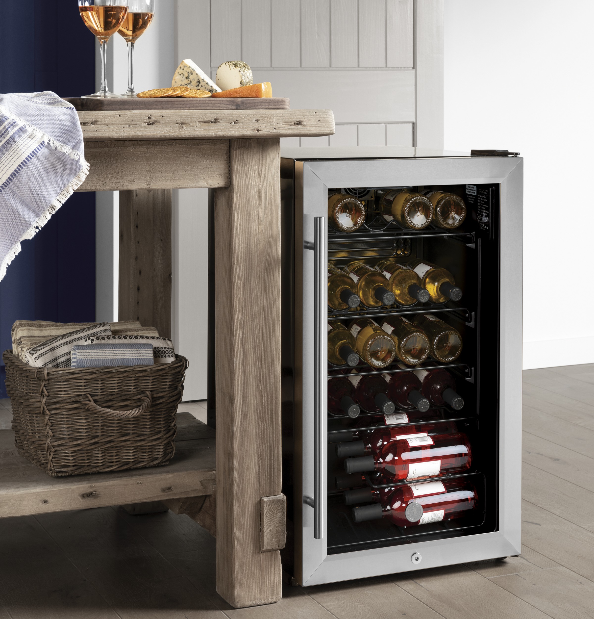 GE® Wine Center