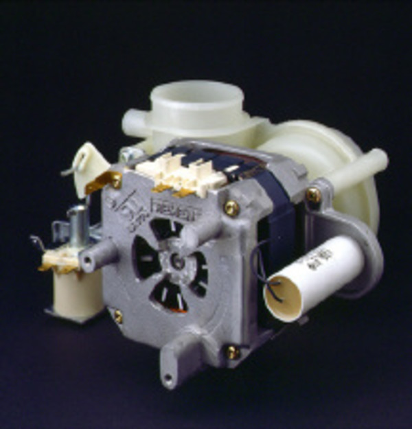 GE Profile™ QuietMotor; active vent and quiet water valve