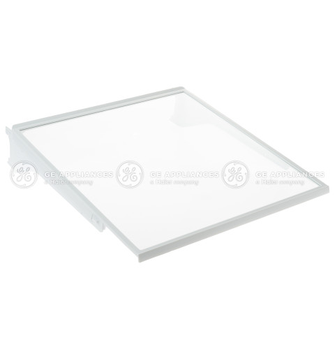 REFRIGERATOR SHELF ASSEMBLY