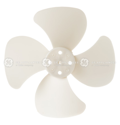 FAN BLADE