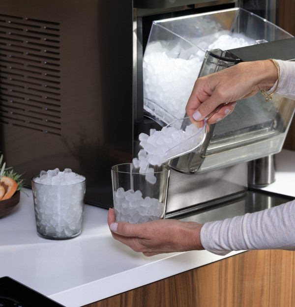 GE Profile™ Opal™ 2.0 Nugget Ice Maker with Side Tank|^|XPIO13BCBT