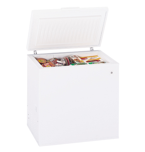 GE® Manual Defrost 7.2 Cu. Ft. Chest Freezer