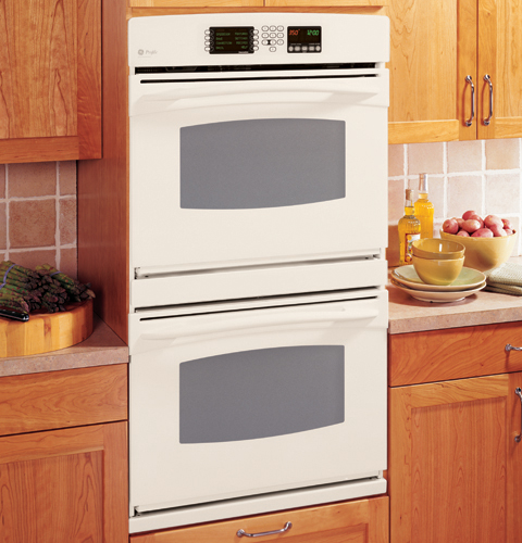 GE Profile™ Built-In Double Oven with Trivection® Technology