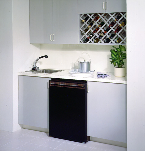 GE® 6.0 Cu. Ft. Spacemaker® Refrigerator