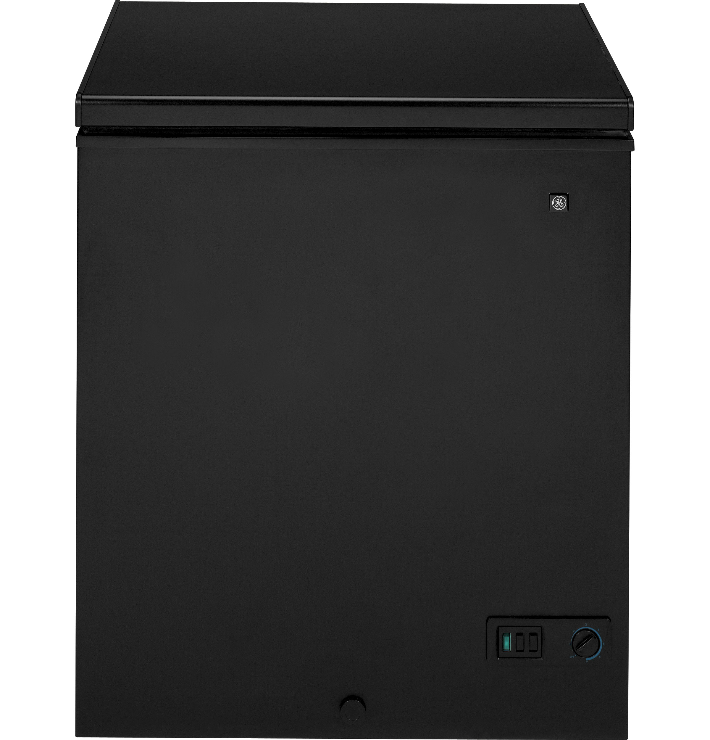 GE® 5.0 Cu. Ft. Manual Defrost Chest Freezer
