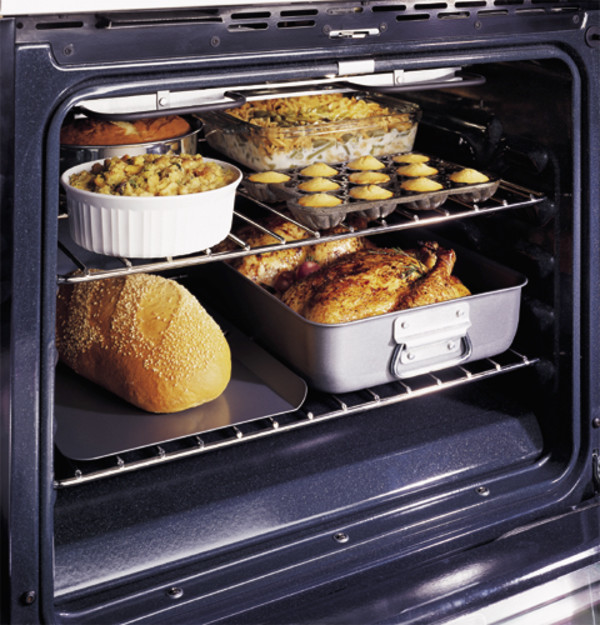 Extra-large 3.9 cu. ft. capacity self-cleaning convection-oven with CleanDesign™ oven interior and delay clean option