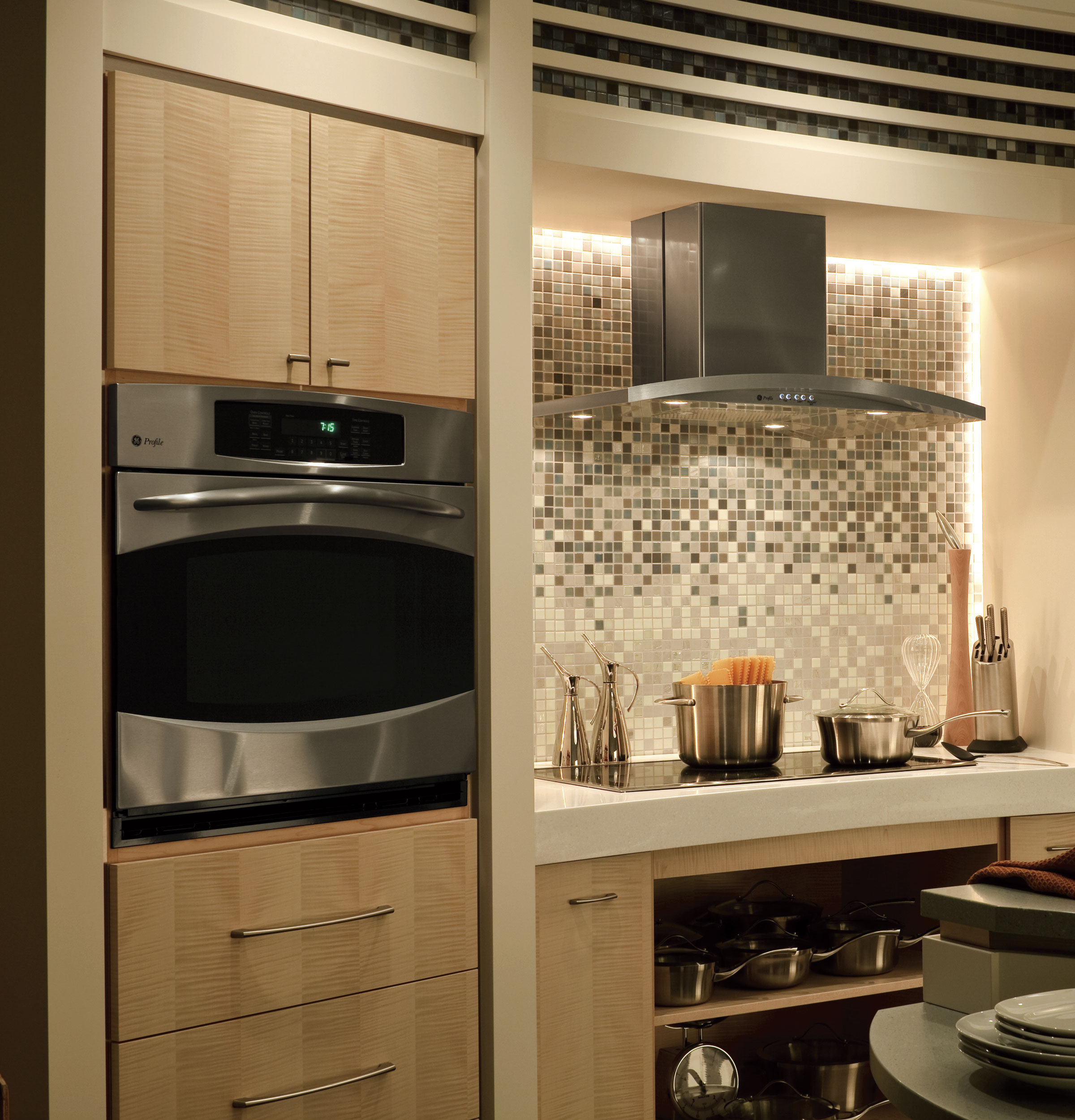 GE Profile™ Series 36