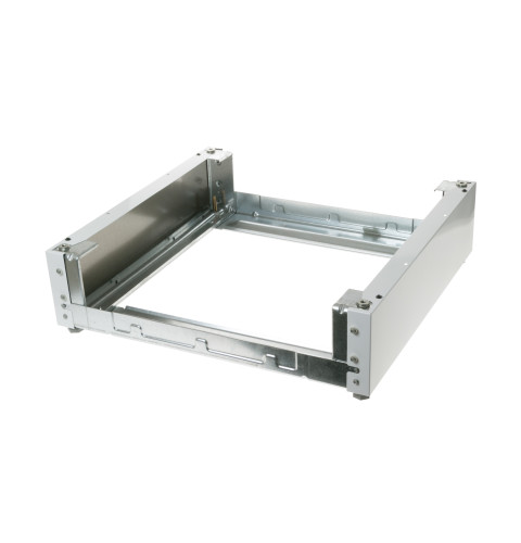 Laundry riser assembly