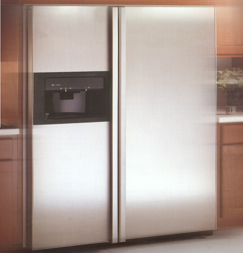 GE Profile™ Side-by-Side, No Frost, 661 Liters (Freezer 246 Liters), Spill Proof, 