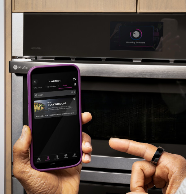 Built-In WiFi, Powered By SmartHQ™ App