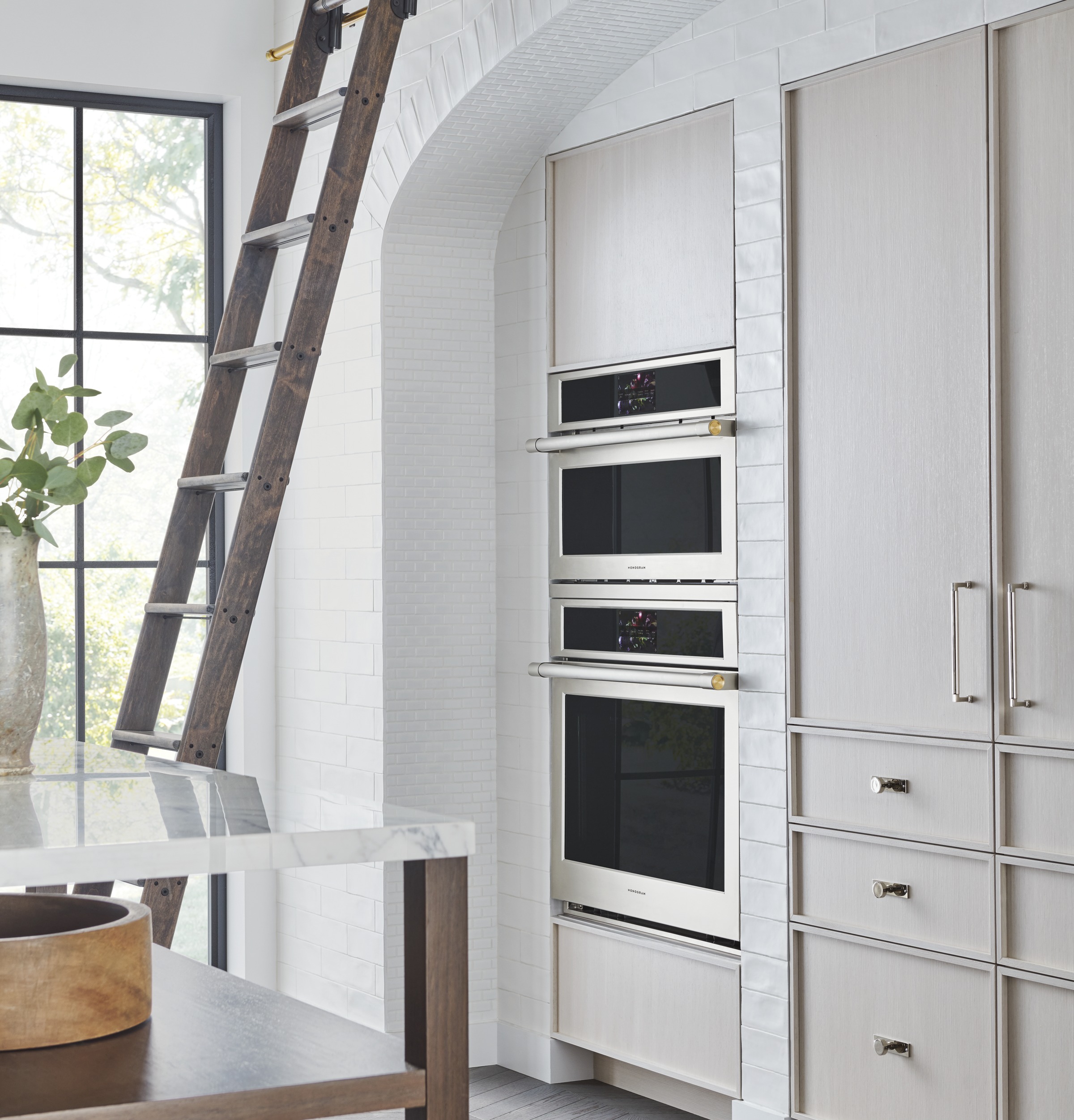 ZSB9132NSS — Monogram 30" Five in One Wall Oven with 120V Advantium