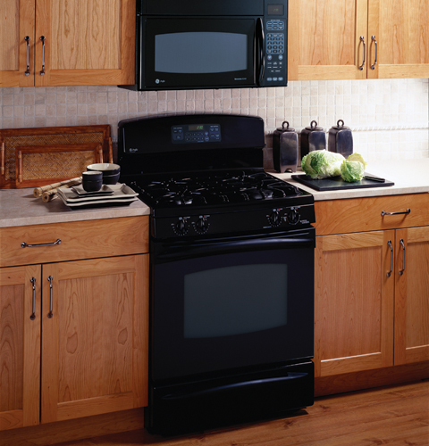 GE Profile™ Free-Standing Self-Clean Gas Range