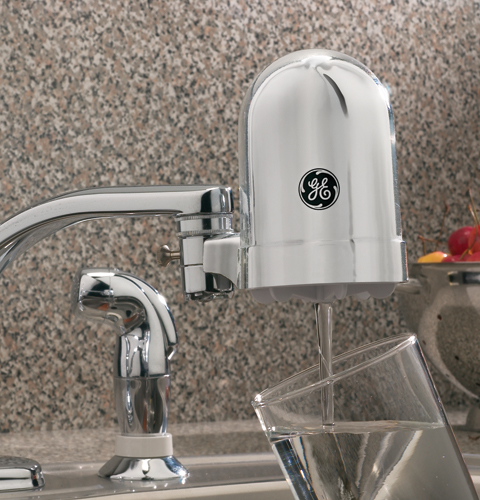 GE® Chrome Faucet Mount Water Filtraton System