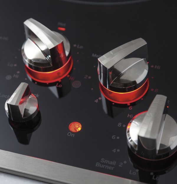 Red LED backlit knobs with black glass surface and stainles steel trim