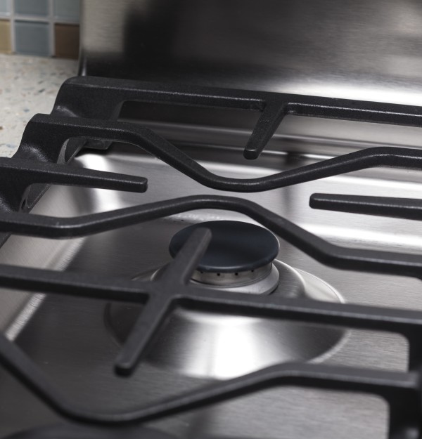 Stainless steel, deep-recessed cooktop