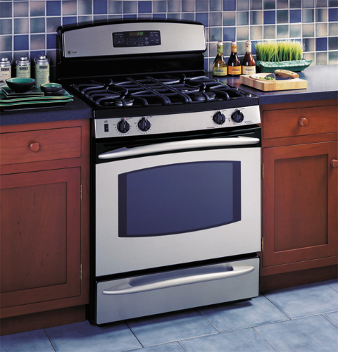 GE Profile™ Free-Standing Self-Clean Gas Range