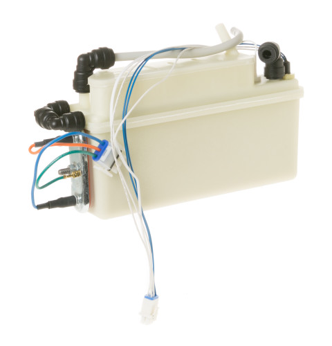 Refrigerator hot water tank assembly