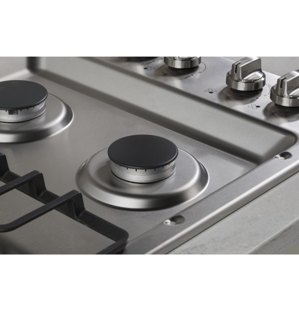 Stainless steel, deep-recessed cooktop