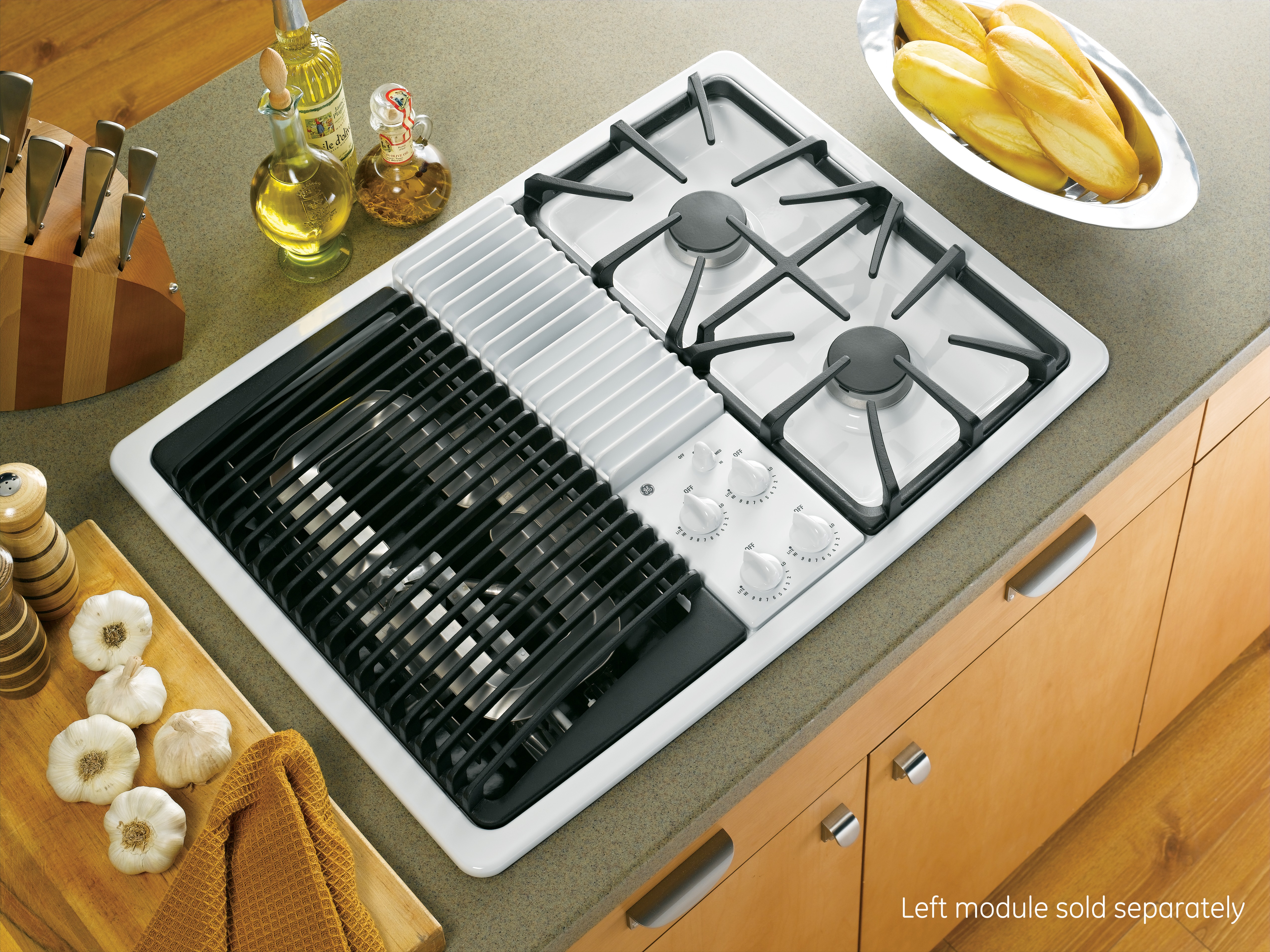 GE Profile™ Built-In Downdraft Gas Modular Cooktop