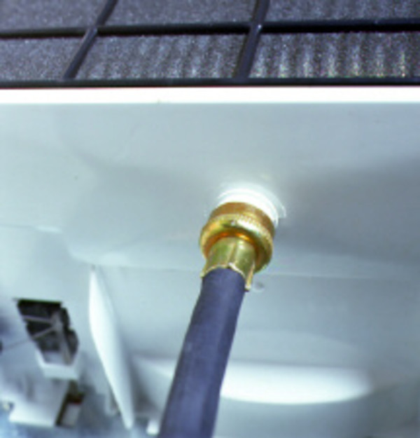 External drain hose connector